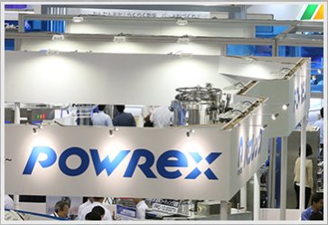製品搬入・ブース設営