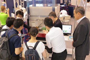 通路混雑の様子
